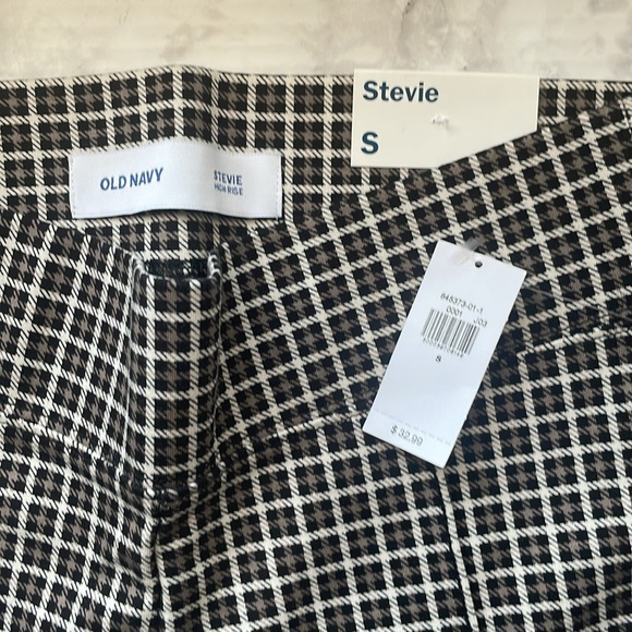 Old Navy Women’s Stevie High-Rise Pants, NWT Sz Small - Picture 4 of 4